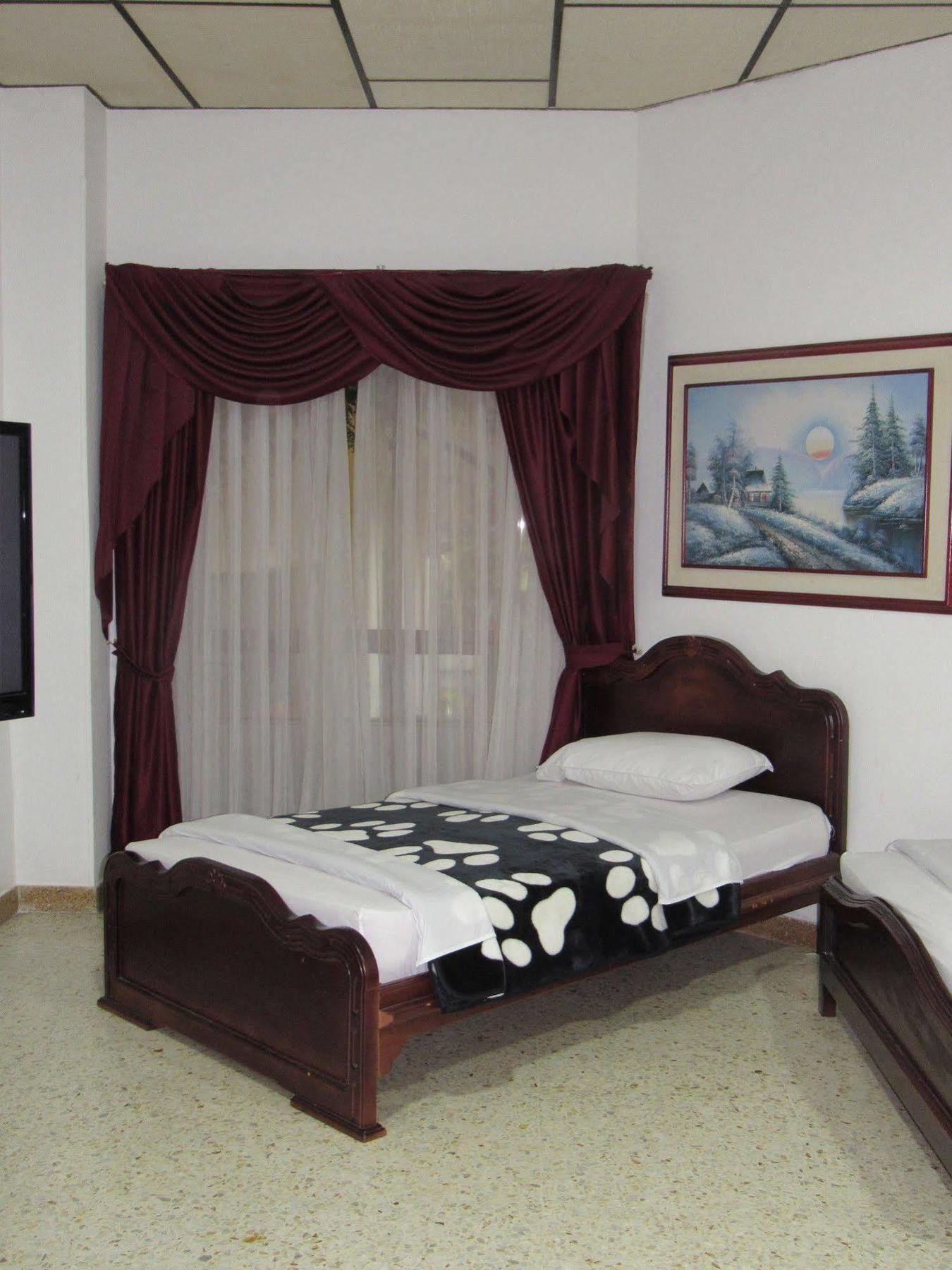 Hotel Ejecutivo Pereira Eksteriør bilde